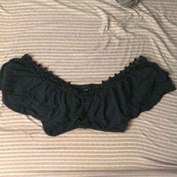 American Eagle croptop - Picture 1 of 3